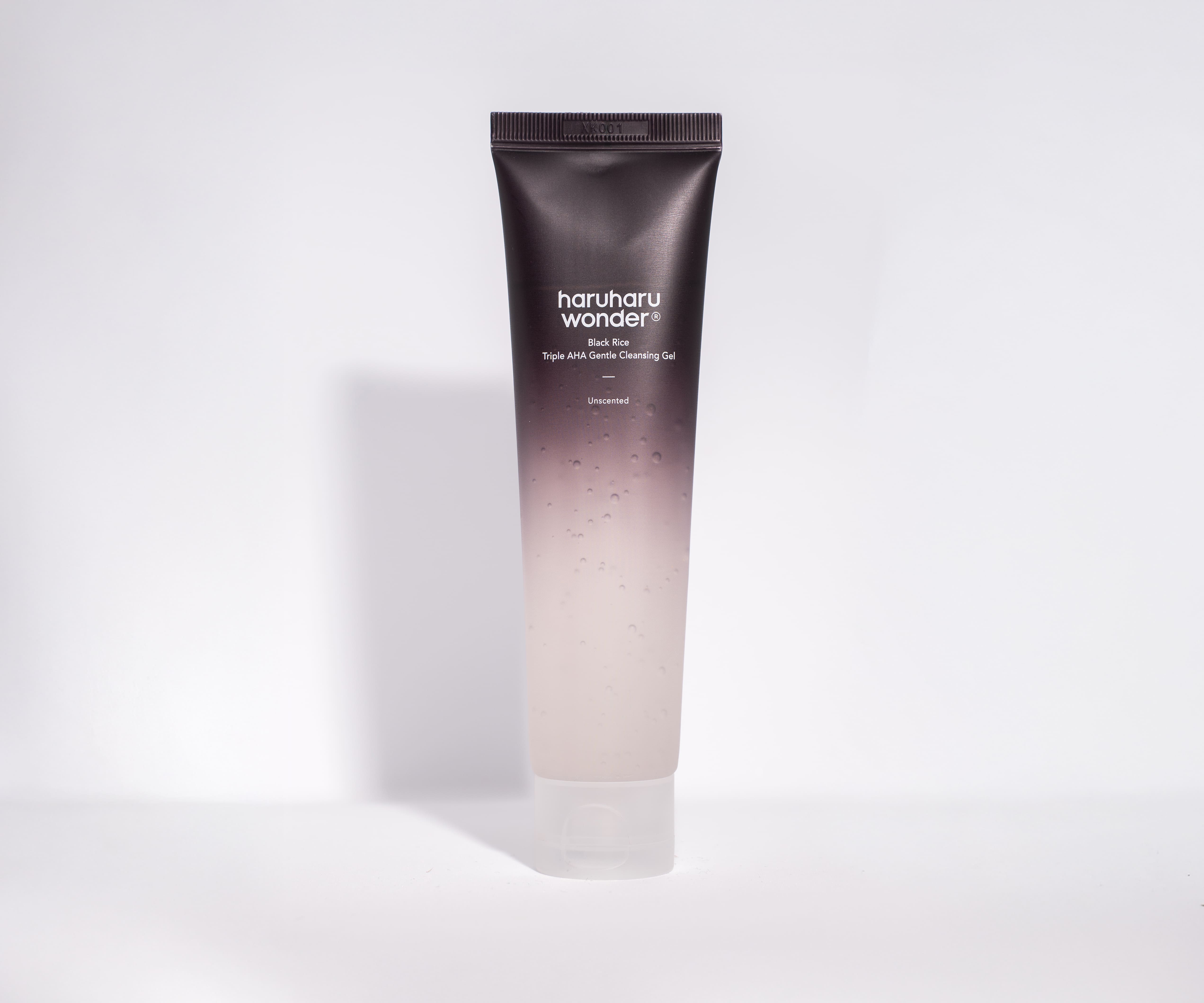 Gel nettoyant doux triple AHA au riz noir